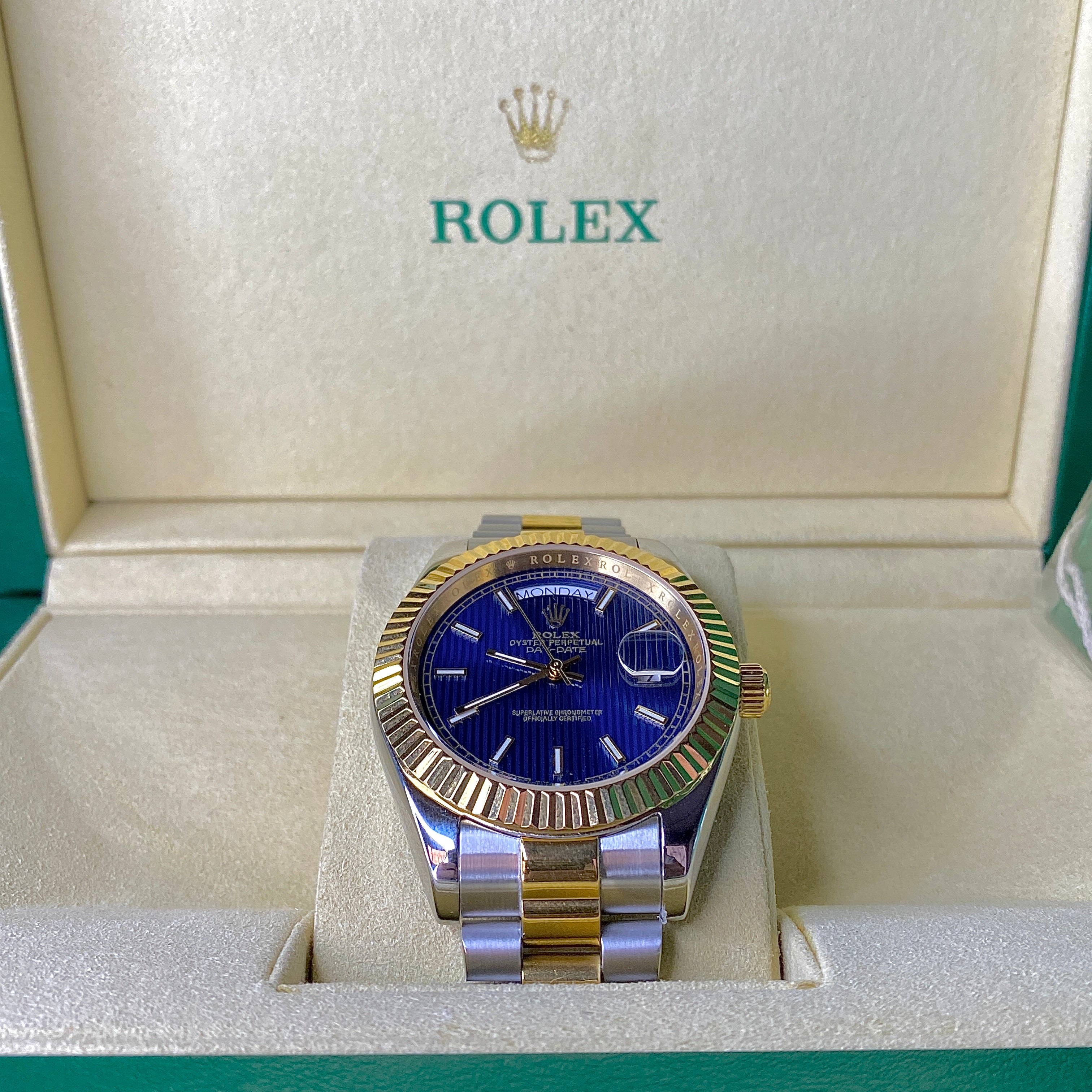 RROOLLEEXX —6
